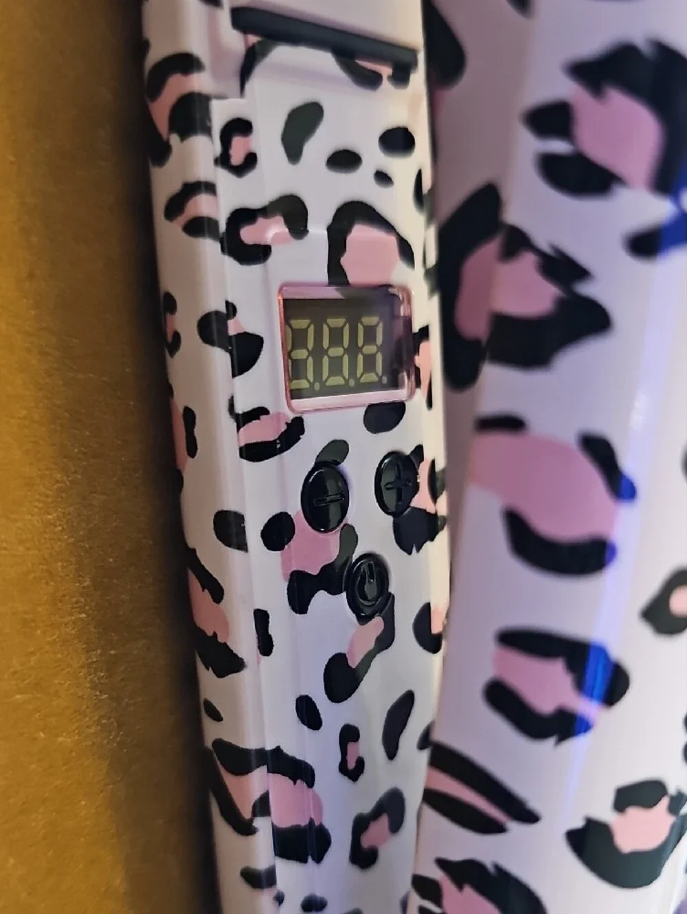 BEACHWAVER, Coast Pro Ceramic Styling Iron - Pink Leopard